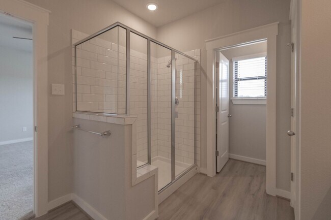 Building Photo - 417 Fieldwood Dr