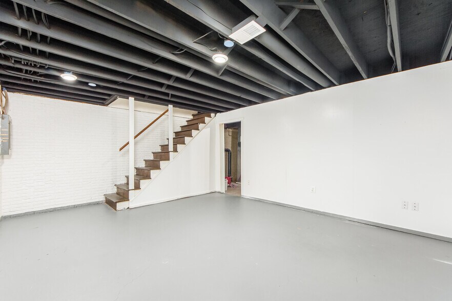 Partially finished basement - 3003 Cranston Dr