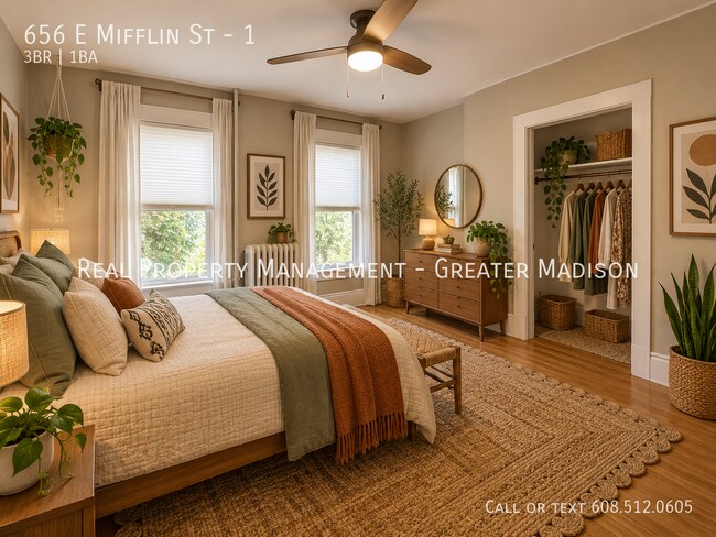 Building Photo - 656 E Mifflin St