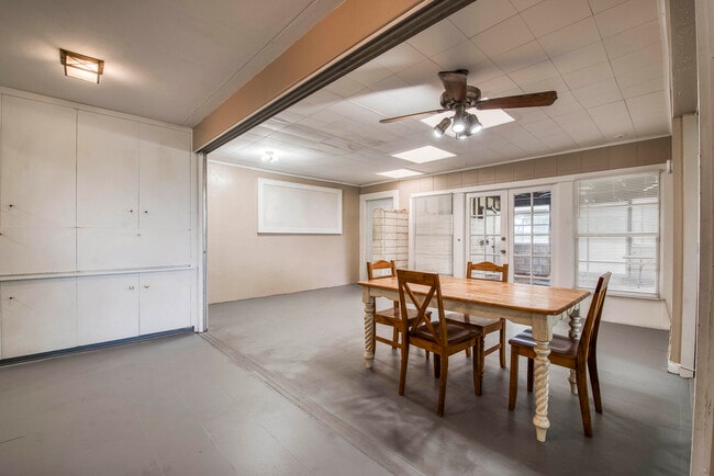 Building Photo - 4111 S Indian River Dr