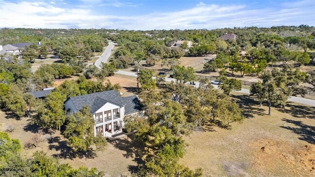 Building Photo - 310 Saddle Blanket Dr