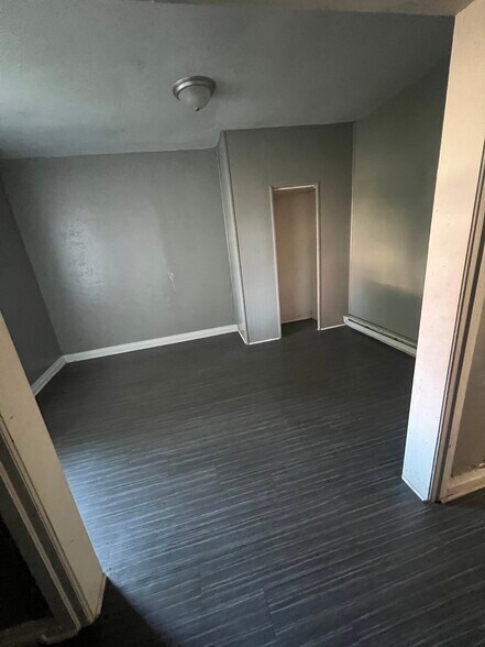Extra room or Bedroom # 3 - 122 E Chestnut St