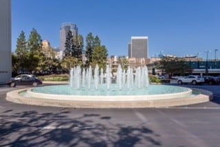 Water fountain - 2222 Avenue of the Stars
