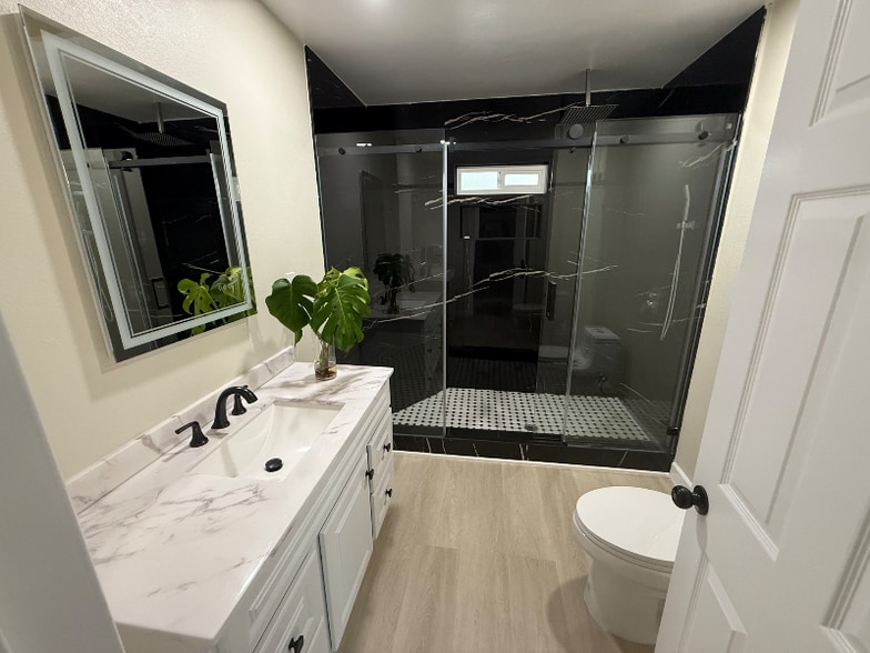 Building Photo - 1641 W Mells Ln