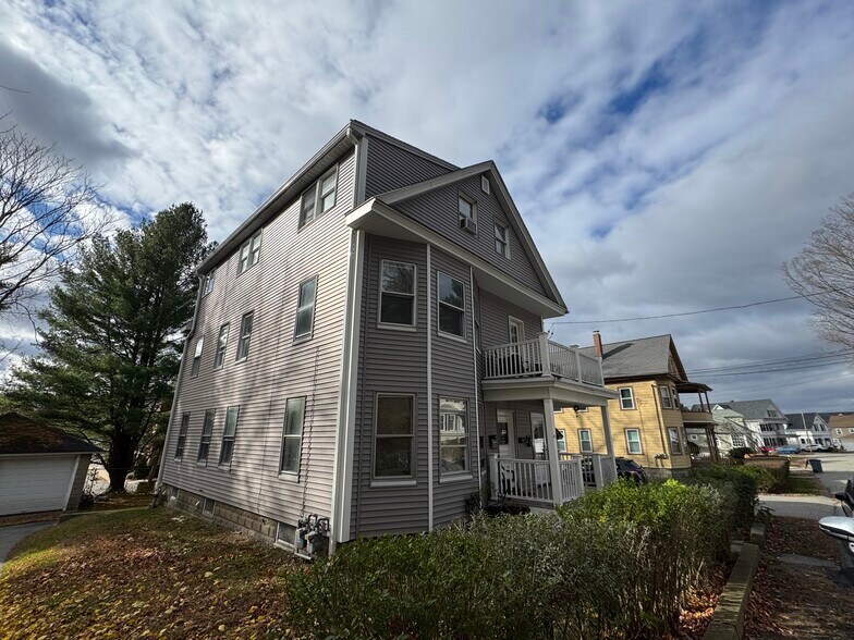 Building Photo - 41 Thorndike Rd