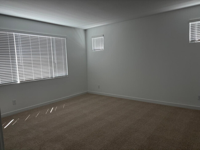 Building Photo - 12011 Calle de Pompas W