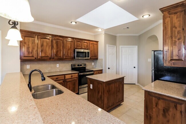 Building Photo - 10701 Hawks Landing Rd