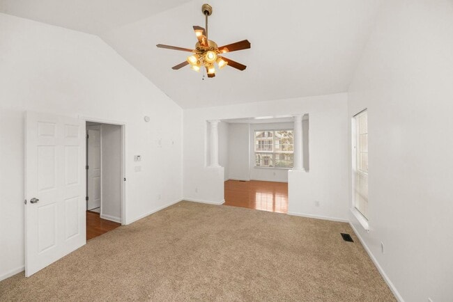 Building Photo - 513 Cold Stream Pl