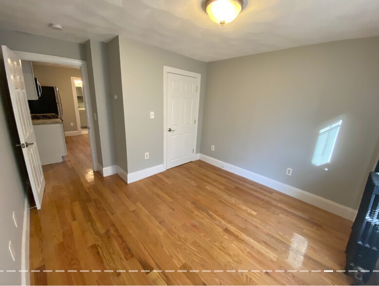 Building Photo - 309 Highland Ave