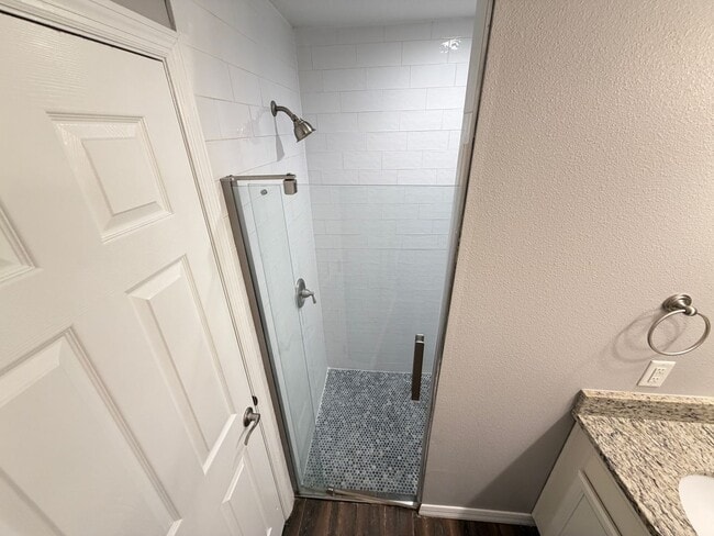 Building Photo - AWESOME 3/2 w/ office HOME in Deltona! You need to check this out!
