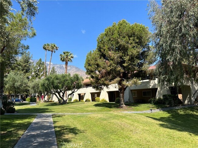 Building Photo - 2860 N Los Felices Rd