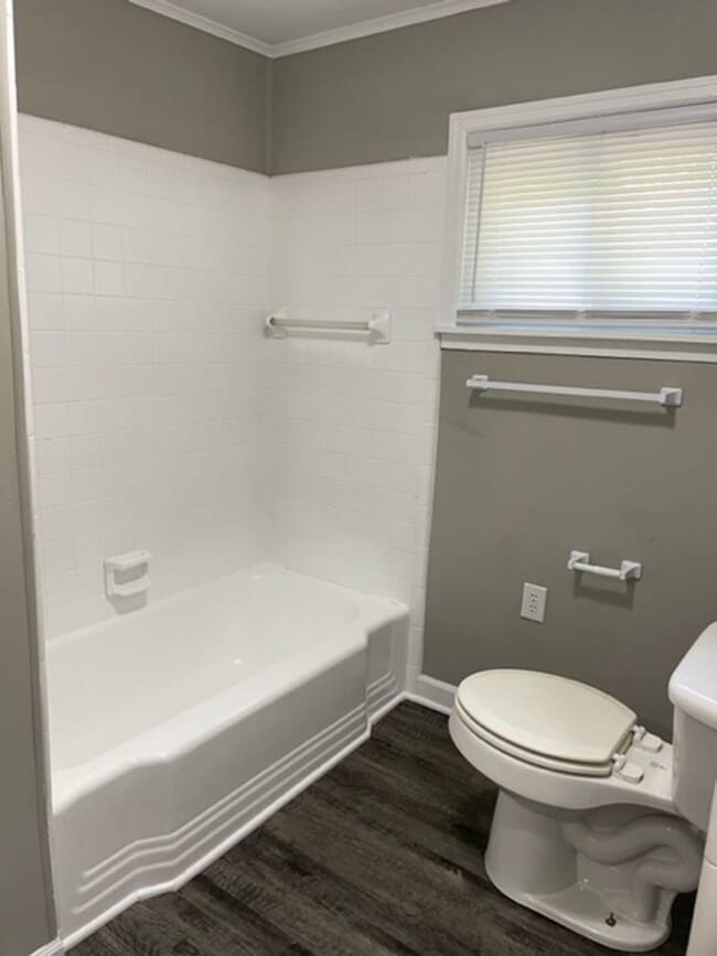 Building Photo - 7230 Union Grove Church Rd