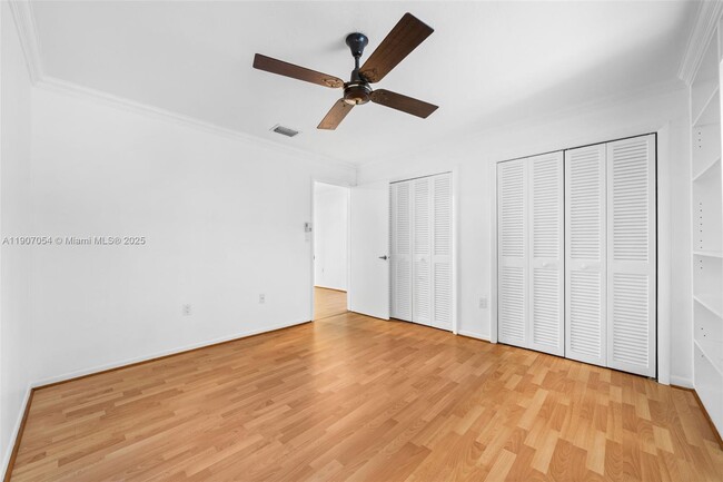 Building Photo - 1175 NE 102nd St