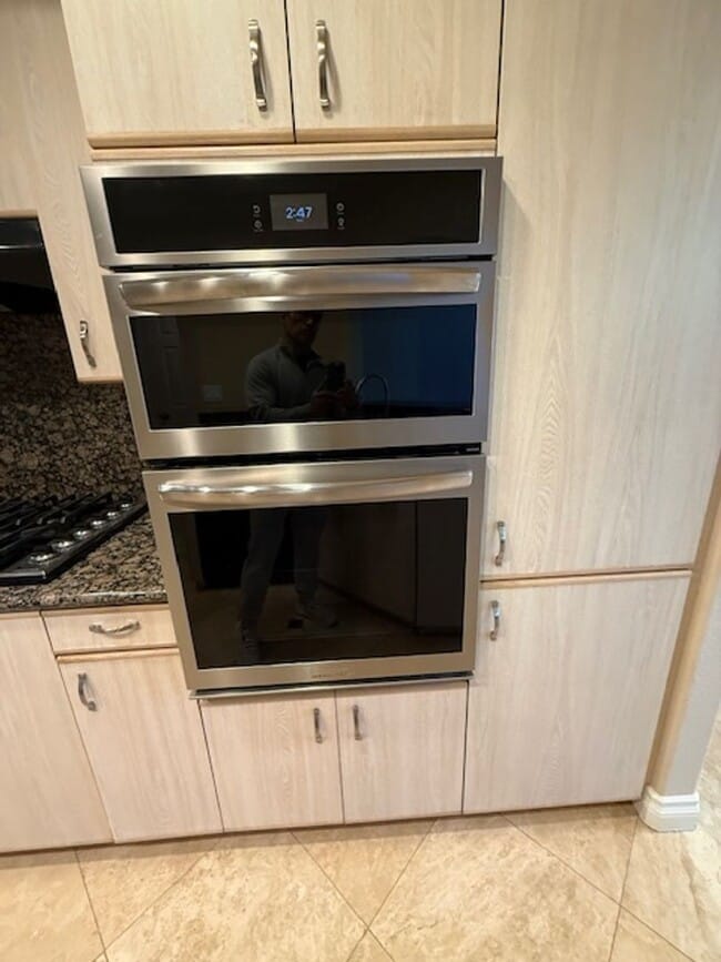 Building Photo - 2 Bedroom Condo in Aliso Viejo!