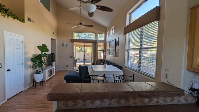 Building Photo - 9576 E Placer Dr