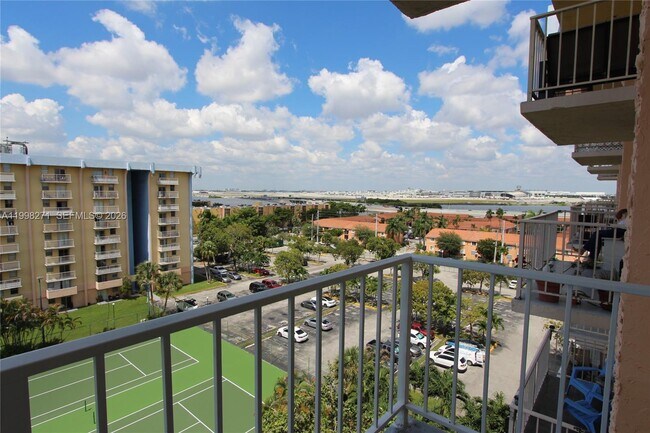 Building Photo - 4550 NW 9th St