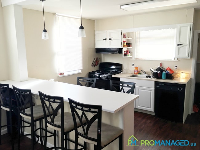 Building Photo - 7165 Marsden St