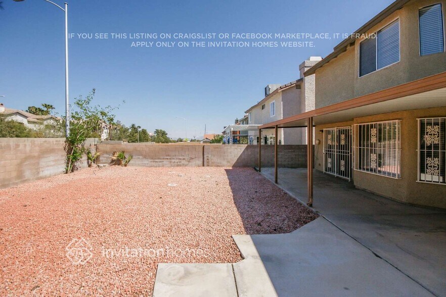 Building Photo - 8404 Stapleton Ave