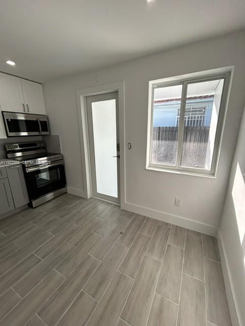 Building Photo - 7154 SW 22nd St