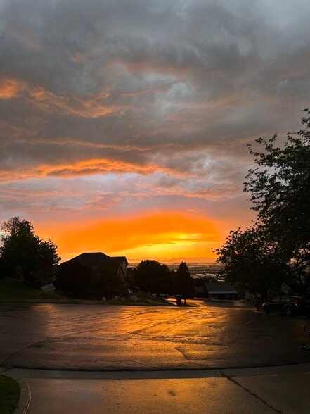 Beautiful view of the valley - 921 Ashley Cir