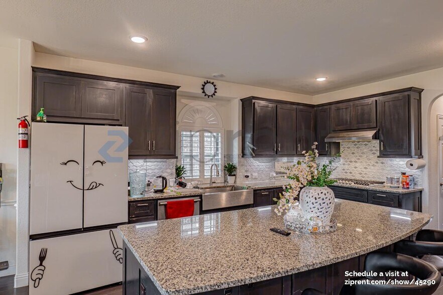 Building Photo - 6036 Warden Lk Trl