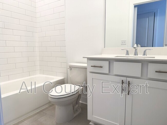 Building Photo - 522 Sawnee Vlg Blvd