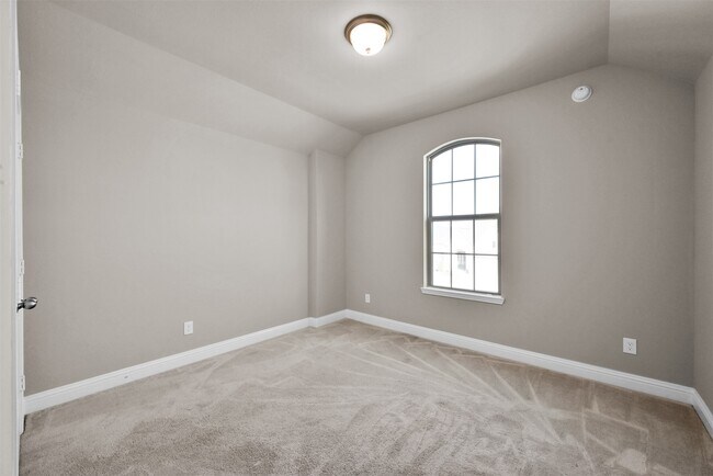 Building Photo - 19419 Canter Field Ct