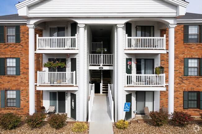 Building Photo - Victoria Crossing III