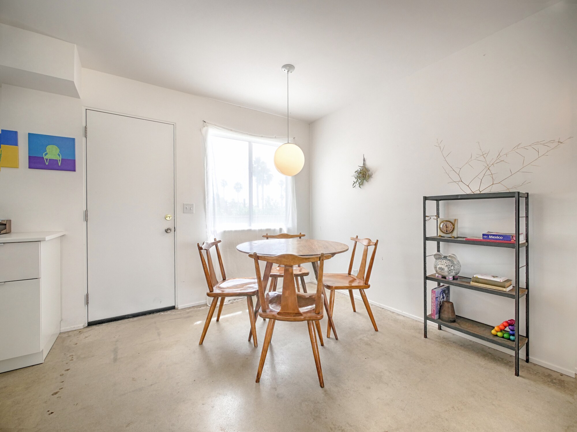 Building Photo - 277 East Racquet Club Road