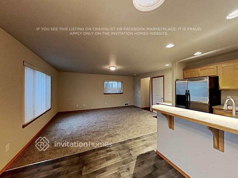 Building Photo - 3814 80th St NE