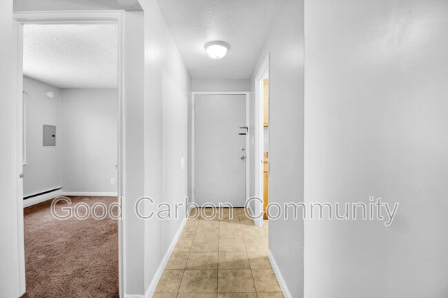 Building Photo - 309 Beattie Ave