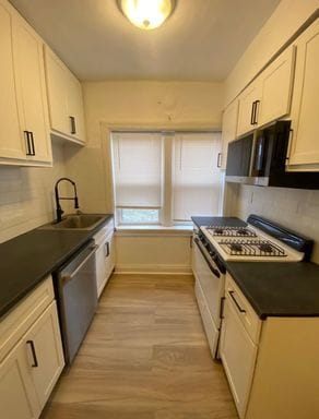 Building Photo - 7336-103 Forsyth Blvd