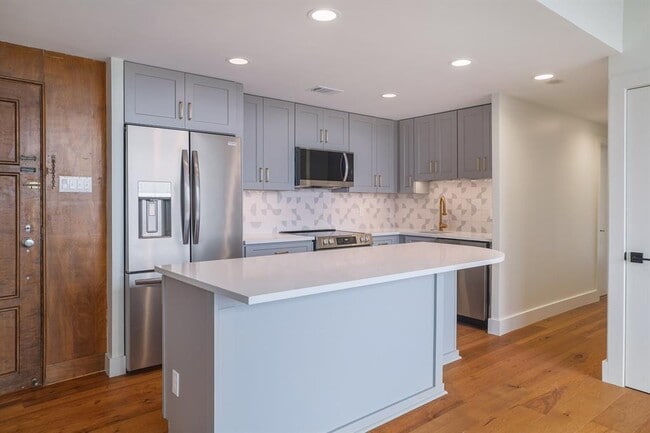 Building Photo - 1801 Lavaca St