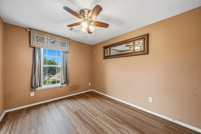Building Photo - 22327 Albee Dr