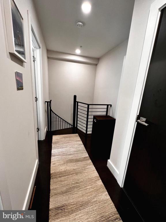 Building Photo - 1331 K St SE