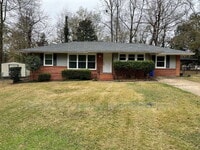 Building Photo - 5835 Darral Dr