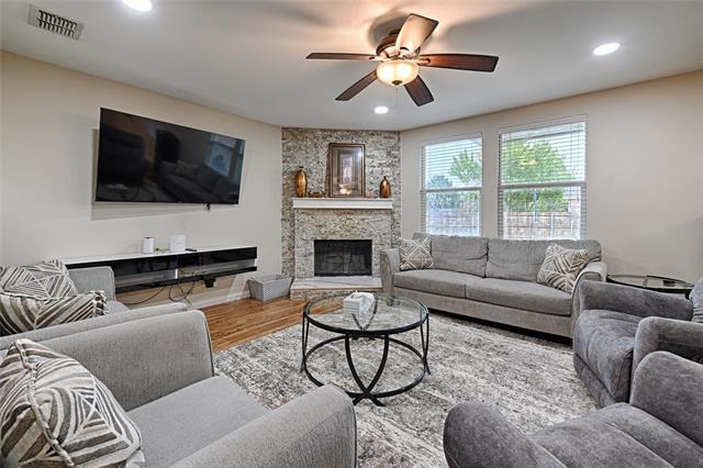 Building Photo - 1622 Pheasant Creek Dr