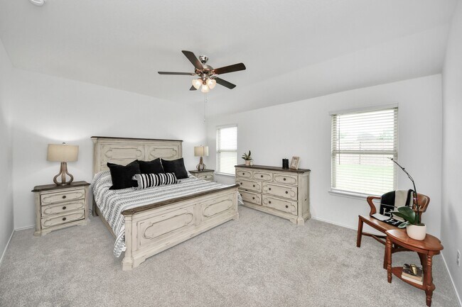 Building Photo - 22939 San Giorgio Ct