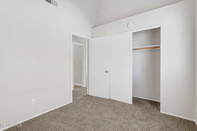 Building Photo - 3429 Risner Pl