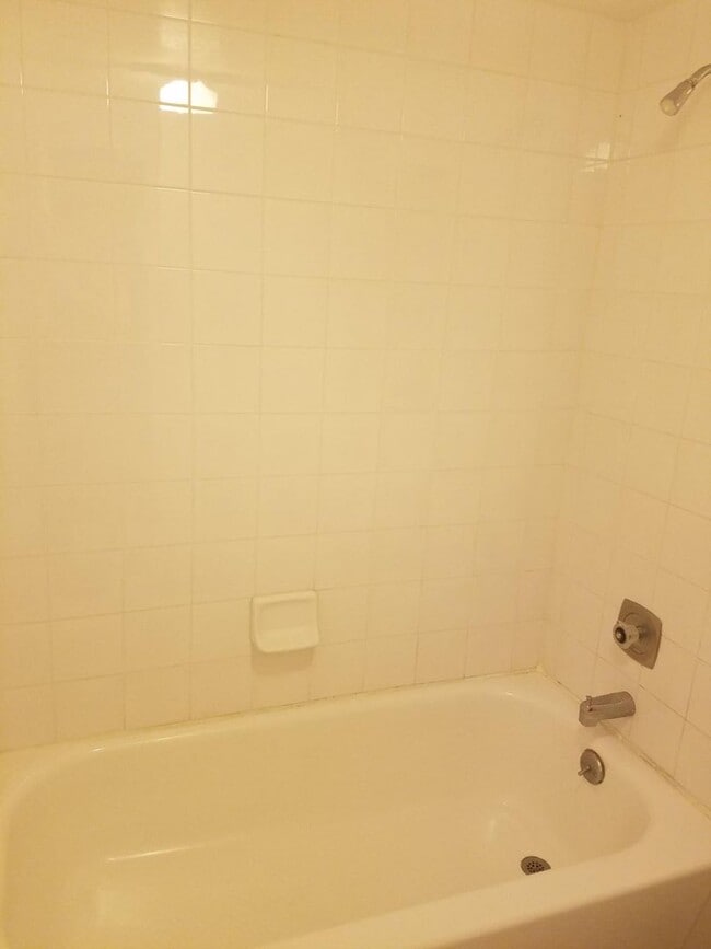 Building Photo - 1 Bedroom 1 Bath Condo near Animas Mountai...