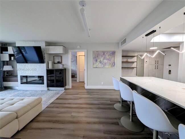 Building Photo - 500 Three Islands Boulevard