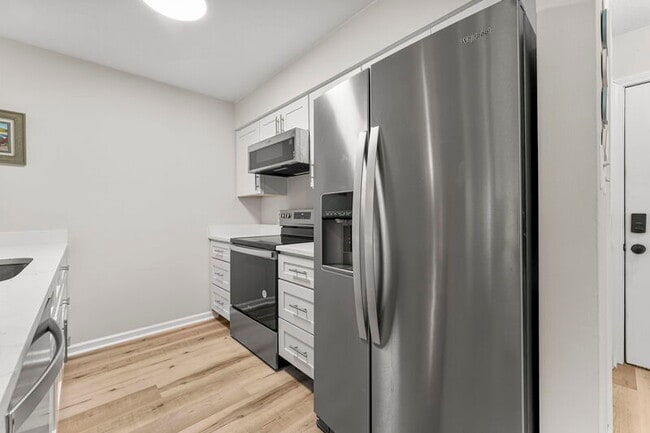 Building Photo - 200 Sandestin Ln