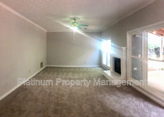 Building Photo - 740 Trellis Pond Ct