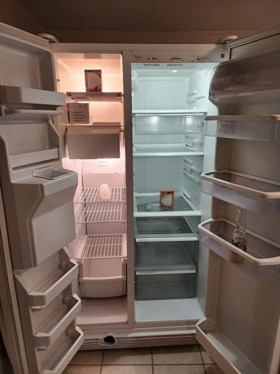 Building Photo - 17 Charles St