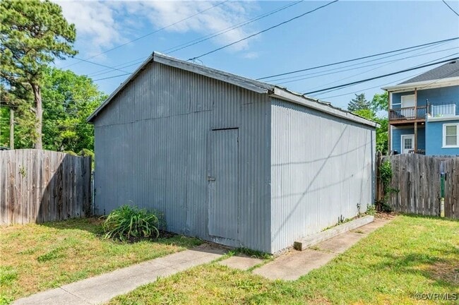 Building Photo - Beautiful Brookland Park Bungalow
