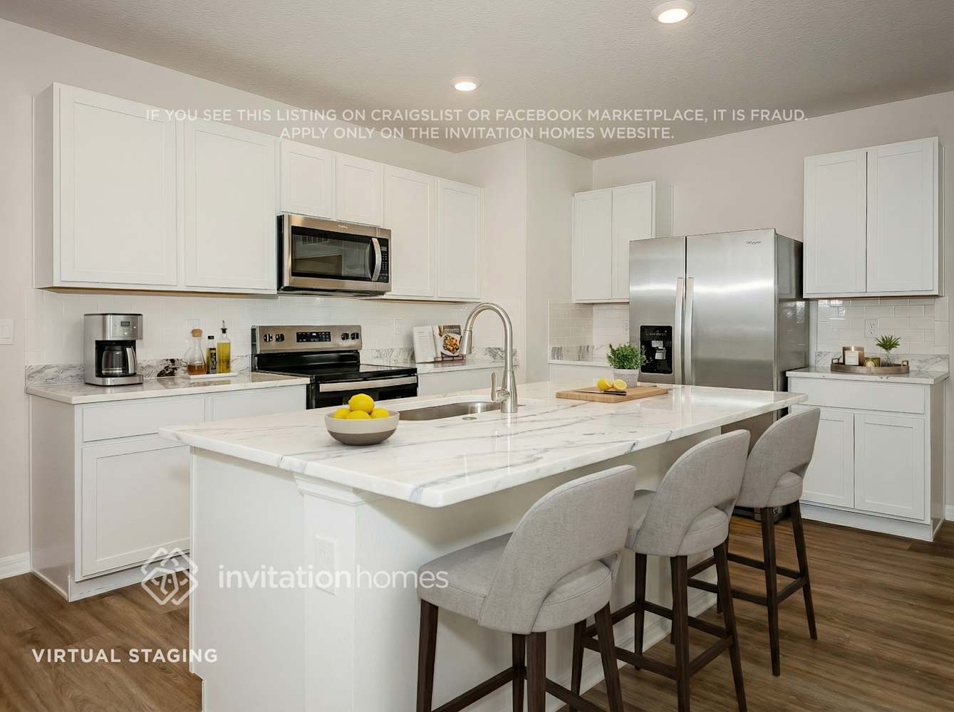 Building Photo - 7985 Majestic Palms Ct