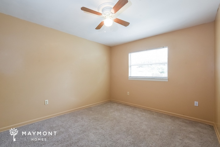 Building Photo - 653 Stanford Dr