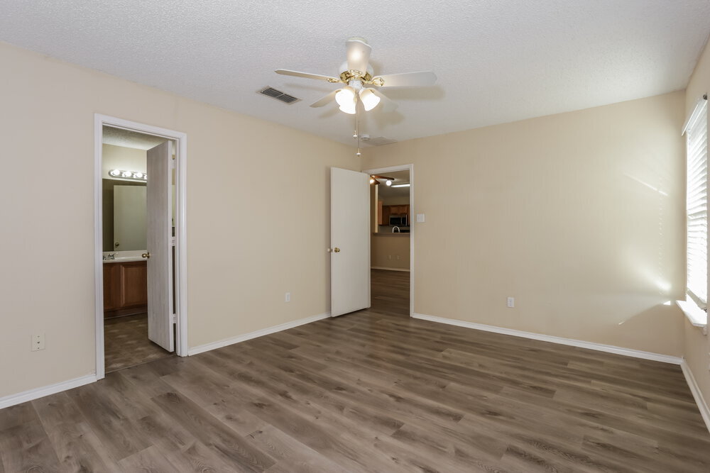 Building Photo - 6366 Twilight Cir