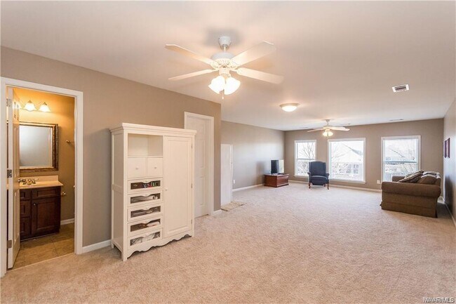 Building Photo - 9217 Springwood Ct