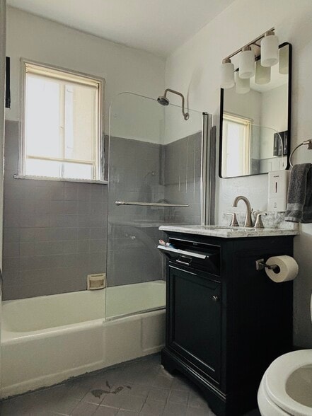 Building Photo - 3820 Keystone Ave